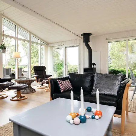 Three-bedroom In Svendborg 2 بيت للعطل *