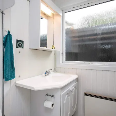 Three-bedroom In Svendborg 2 بيت للعطل Vemmenaes